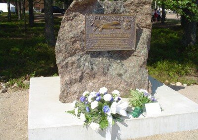 Brewster-muistomerkki – Selänpää